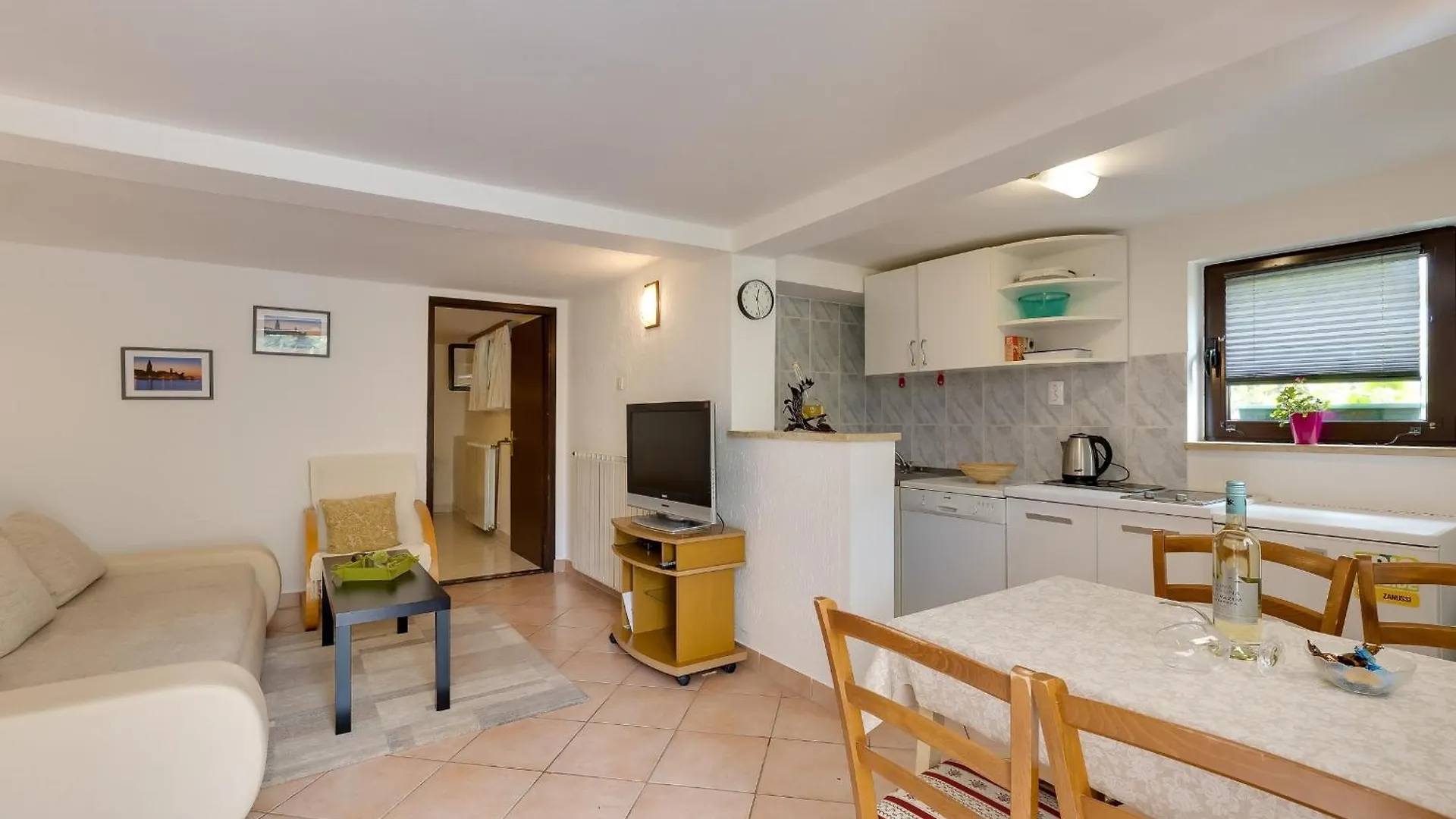 Guest house Apartments Dado Porec