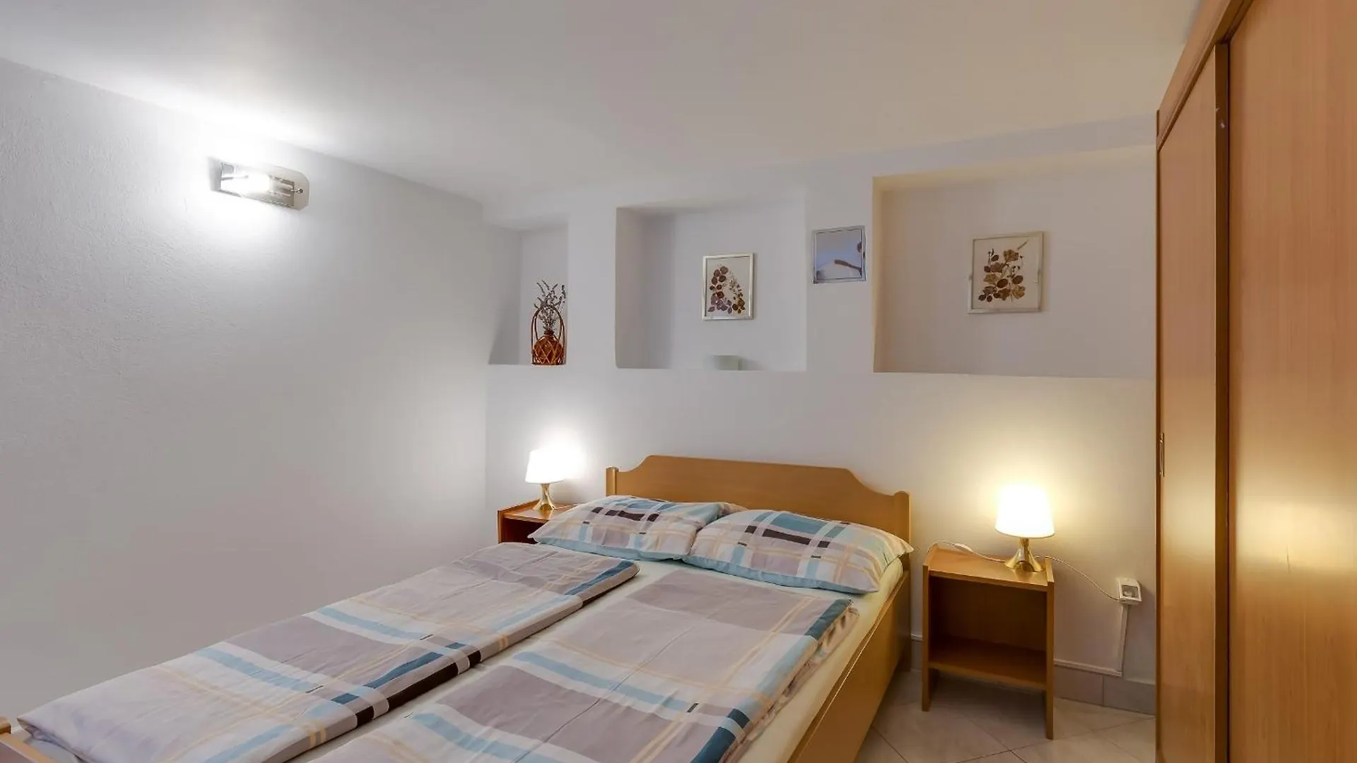 Apartments Dado Porec Guest house